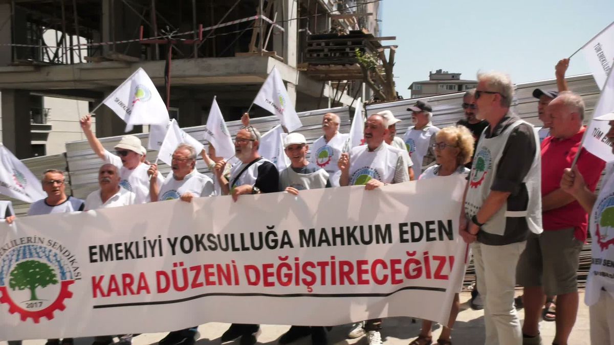 Emeklilerden İktidara Sert Tepki